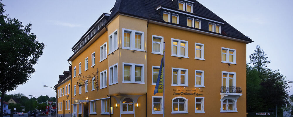 Borough Arms Hotel นิวคาสเซิล-อันเดอร์-ไลม์ ภายนอก รูปภาพ